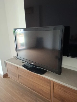 Televisor Philips 37pulgadas Negro.