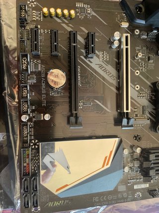 Placa Base Gigabyte B450 Aorus Elite V2