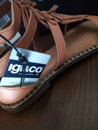 Sandali Igi&Co pelle arancio con frange