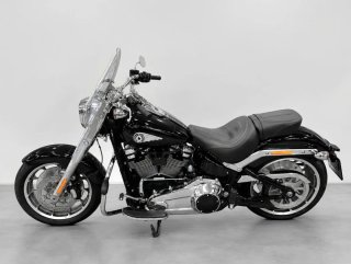 Harley Davidson Fat Boy cruiser SOFTAIL 2025 4 mil