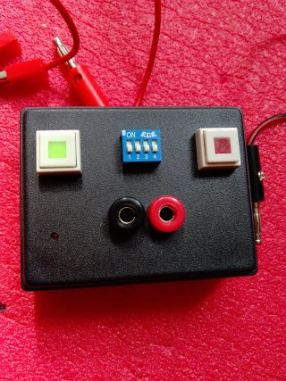 Booster per elettronica con cavi