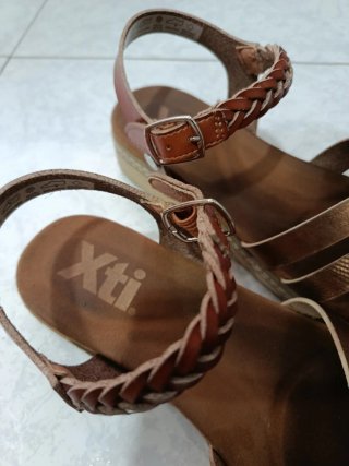 Sandalias Xti Mujer Talla 38 Marrón y Dorado