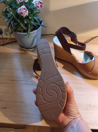 Sandali con zeppa da donna