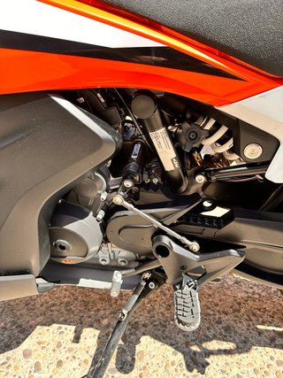 KTM 890 ADVENTURE S 2024 Naranja/Blanca Como nueva