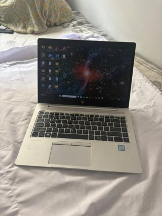 Quiero venderlo o cambiarlo con algun iphone Orden