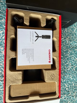 Microfone USB Streaming Cherry UM 3.0