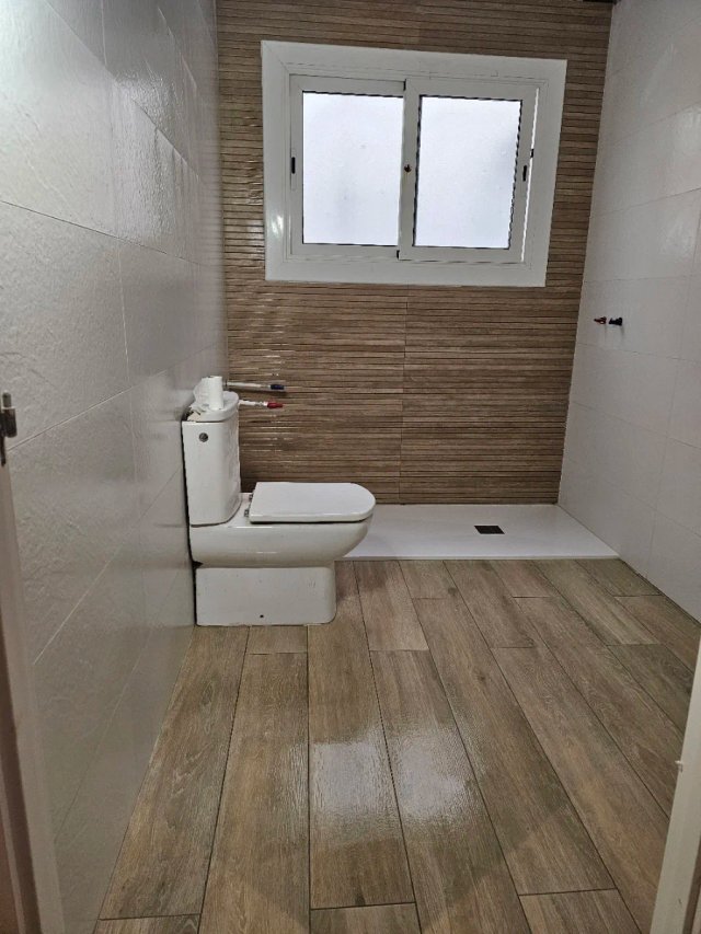 Reformas y construcción.