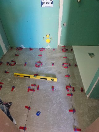 Reformas y construcción.