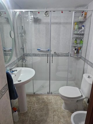 Reformas y construcción.