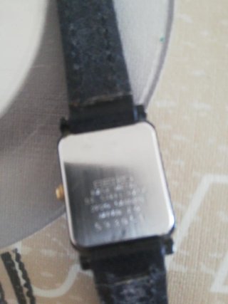 Reloj Seiko Mujer Negro/Dorado