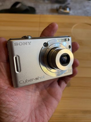 Sony Cyber-shot DSC-W35 7.2MP Pack Completo
