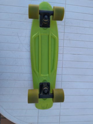 Monopatín Oxelo verde