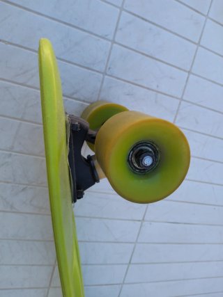 Monopatín Oxelo verde