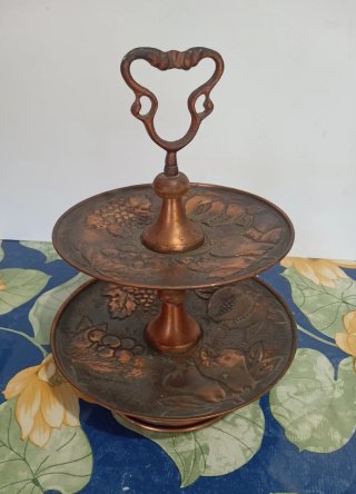 Alzatina vintage portafrutta metallo colore rame