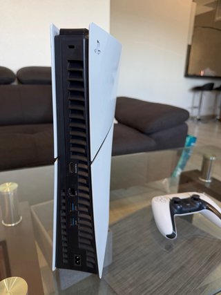 COMO NUEVA - Ps5 Slim Digital 1TB