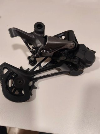Cambio Shimano XT 12 v SGS + Mando XT I-Spec