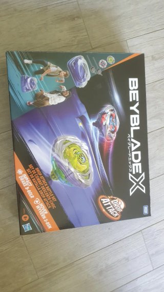 Beyblade X Estadio Drop Attack
