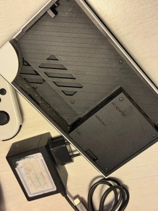 Nintendo Switch OLED Bianca Completa