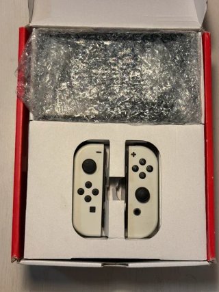 Nintendo Switch OLED Bianca Completa