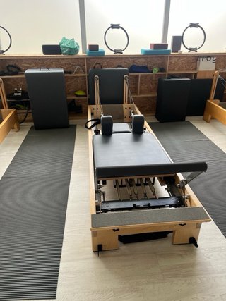 6 Reformers Pilates Elina