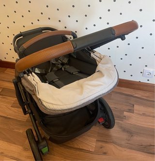 Silla de paseo Uppababy Cruz V2 + complementos