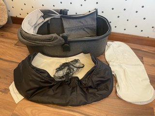 Silla de paseo Uppababy Cruz V2 + complementos