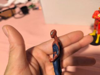 Figuras Marvel y DC
