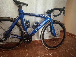 Bicicleta Trek Equinox 9.0 Carbono