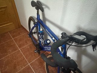 Bicicleta Trek Equinox 9.0 Carbono
