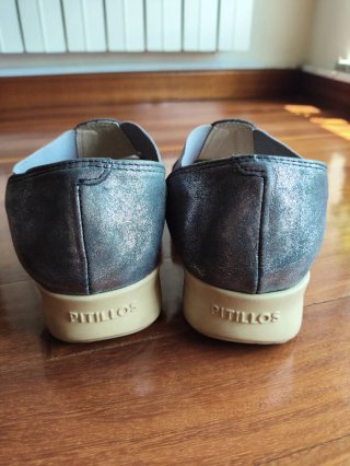 Sandalias piel Pitillos plateadas T. 37