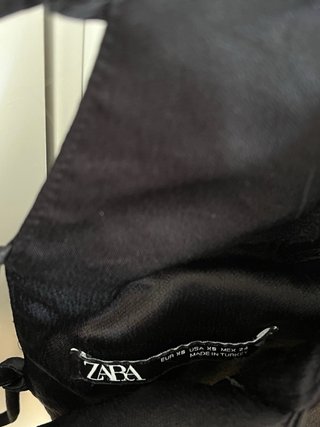 Top Satén Zara Negro Talla XS
