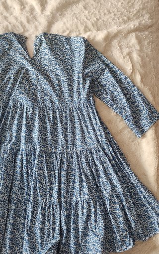 Vestido Zara floral manga corta Talla S