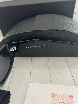 Prada Milano Black Edition - Premium