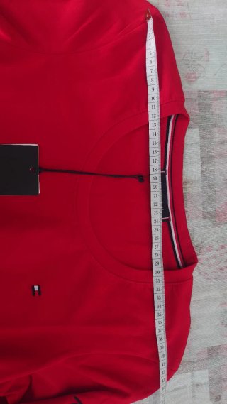 Conjunto Tommy Hilfiger Rojo y Negro