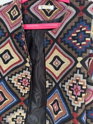 Chaqueta mujer geométrica