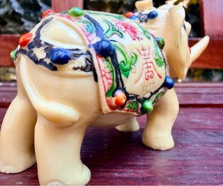 Elefante vintage decorato stile orientale