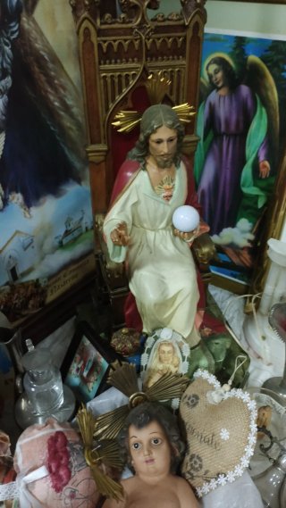 Figura Sagrado Corazón de Jesús Trono