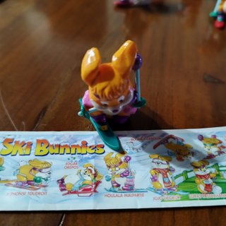Sorpresine Kinder Ski Bunnies Incompleto