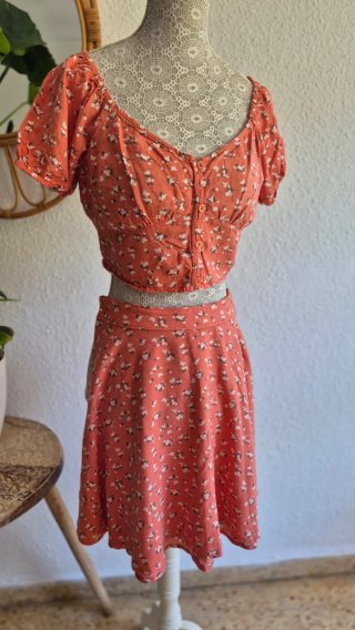 Conjunto Hollister floral naranja y rosa