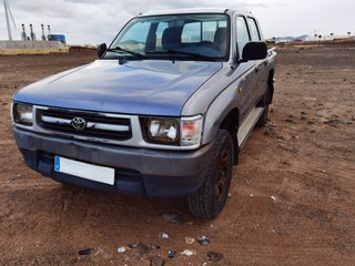 Toyota Hilux 2000 2.4