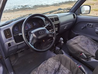 Toyota Hilux 2000 2.4