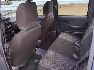 Toyota Hilux 2000 2.4