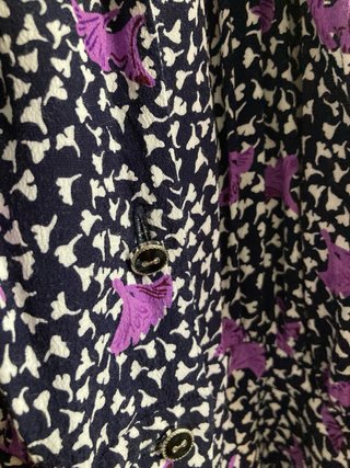 Mono Maje estampado floral morado