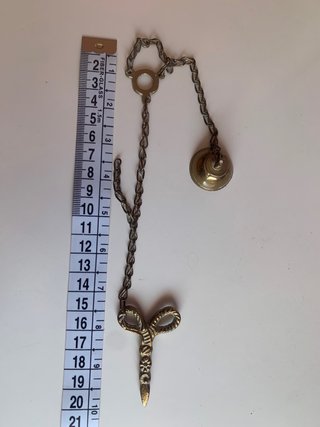 Antiguo velón grande de bronce