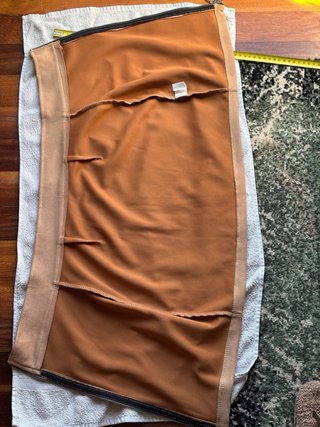 Falda mini beige