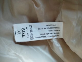 Abrigo acolchado beige talla XL