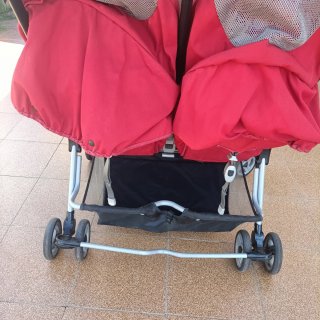 Carro gemelar Per_Pérego