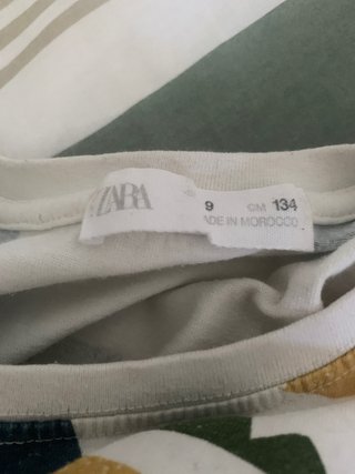 Camiseta Zara Estampada Multicolor Talla M