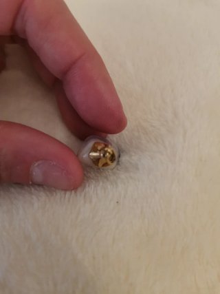Colgante de amatista con detalles dorados