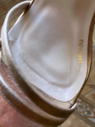 Sandalias Lodi Piel Metalizada Dorado